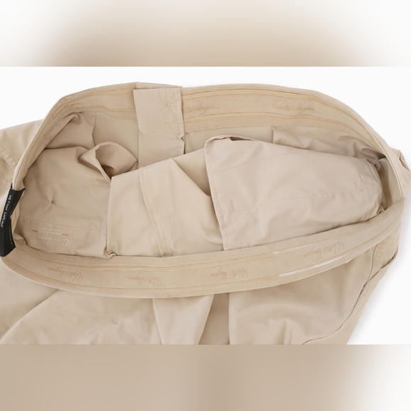 Walter Hagen Men's Golf Shorts 42 Light Khaki Performance 9” Inseam - Picture 6 of 12